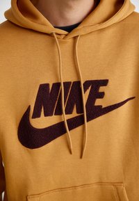 Nike Sportswear M NK CLUB BB PO CHNL FTRA - Sweat à capuche - flax