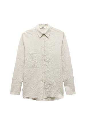 Lichtgekleurde button-up shirt met een gekreukeld textuur, voorzien van een zak op de linker borst en een klassieke kraag. Verticale gestreepte patroon.