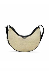 Bolso de tela beige con una silueta curva, ribete de cuero negro y correa. Detalle de hardware dorado en el centro. Textura suave.
