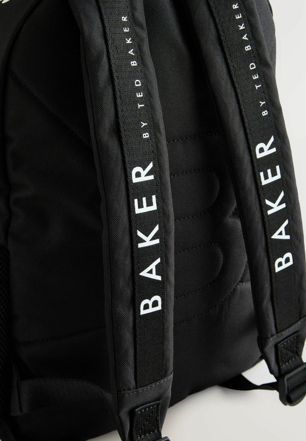 DOUBLE POCKET – Schulranzen