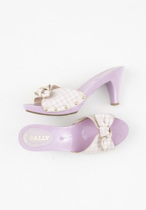 Muiltjes met hak - purple