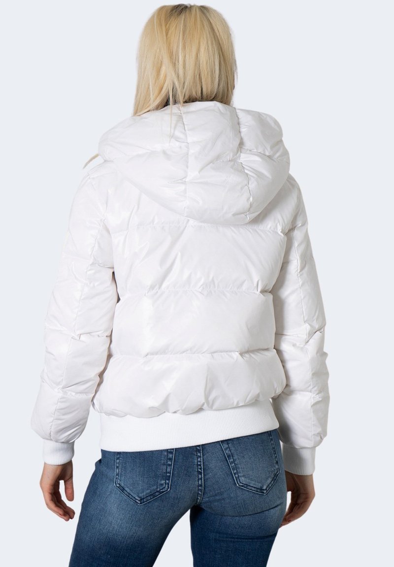 giubbotto bianco donna