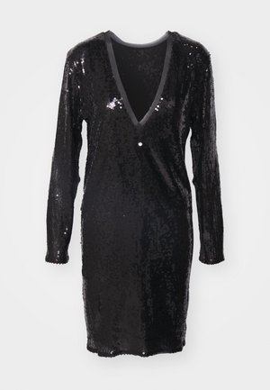 Must musta kleit sügava V-kaelusega, pikad varrukad ja sakiline ääre. Kogu pinnal on sädelevad sädelusnääre.