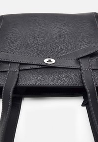 TOM TAILOR LILLY - Sac à main - black