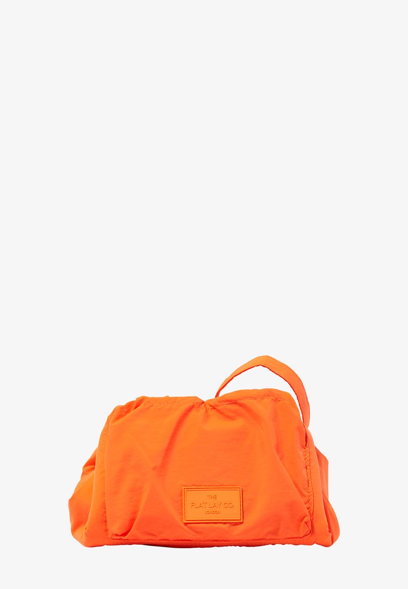 The Flat Lay Co. THE FLAT LAY CO. DRAWSTRING MAKEUP BAG - Trousse de toilette - orange parachute