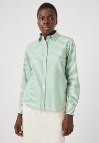 GANT STRIPED - Camicia - seacrest green