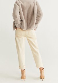 Mango Outdoorová bunda - brown