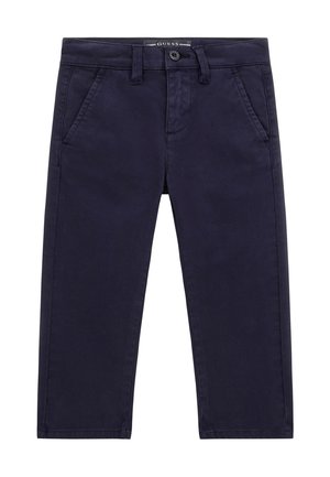 Pantalon enfant bleu marine avec poches avant, passants de ceinture, fermeture par bouton et étiquette de la marque Guess à l’intérieur de la ceinture.