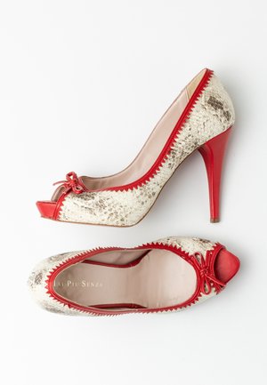 MAI PIÙ SENZA Højhælede peep-toes - red