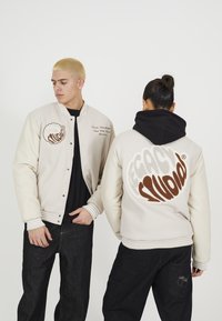LEGACY STUDIOS - UNISEX - Bomber-jakk - ivory Väikepilt 1