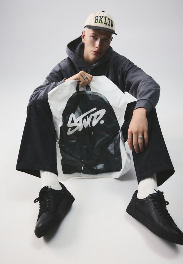 CASUAL - Sneaker low