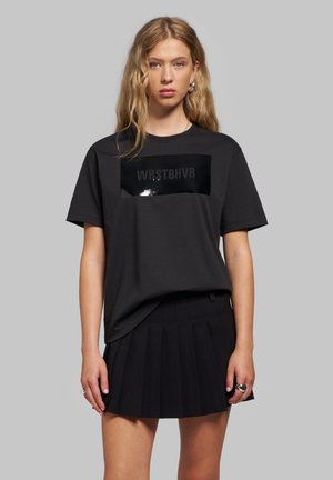 WRSTBHVR, WRSTBHVR T-SHIRT RELLO T-SHIRT UNISEX - Μπλουζάκι με στάμπα - black beauty