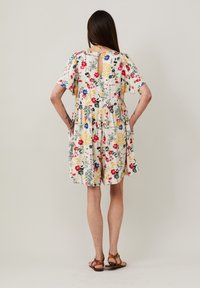 Odd Molly REMI - Jumpsuit - light porcelain