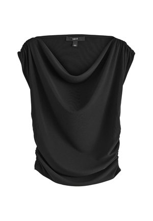 Fekete ujjatlan felső palástolt nyakkivágással és összegyűrt oldalszegélyekkel, a hátsó galléron "NEXT" feliratú anyagcímkével.