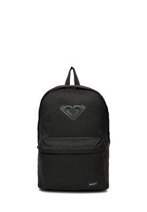 Schwarzer Roxy-Rucksack mit Frontreißverschlusstasche, Trageschlaufe und herzförmigem Markenzeichen auf dem oberen Frontpanel.