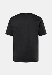 Czarny t-shirt z okrągłym dekoltem i krótkimi rękawami. Wykonany z miękkiego materiału, charakteryzuje się prostym wzornictwem bez dodatkowych wzorów czy akcentów.