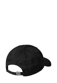 Gorra de algodón negra con visera curva, correa ajustable en la parte posterior y un acento de logo en la correa. Textura suave y diseño clásico.