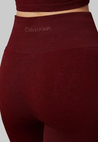 Calvin Klein Performance Leggings - rusted root
