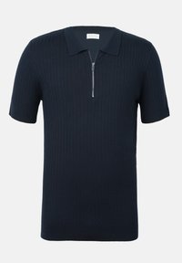 Marinblå stickad polo med korta ärmar, med en dragkedja på kragen och ribbad textur. Designad för en figurnära passform.