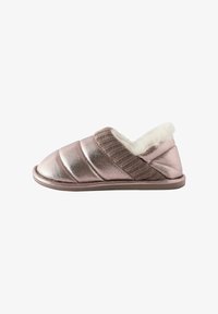 Unselected, gunmetal