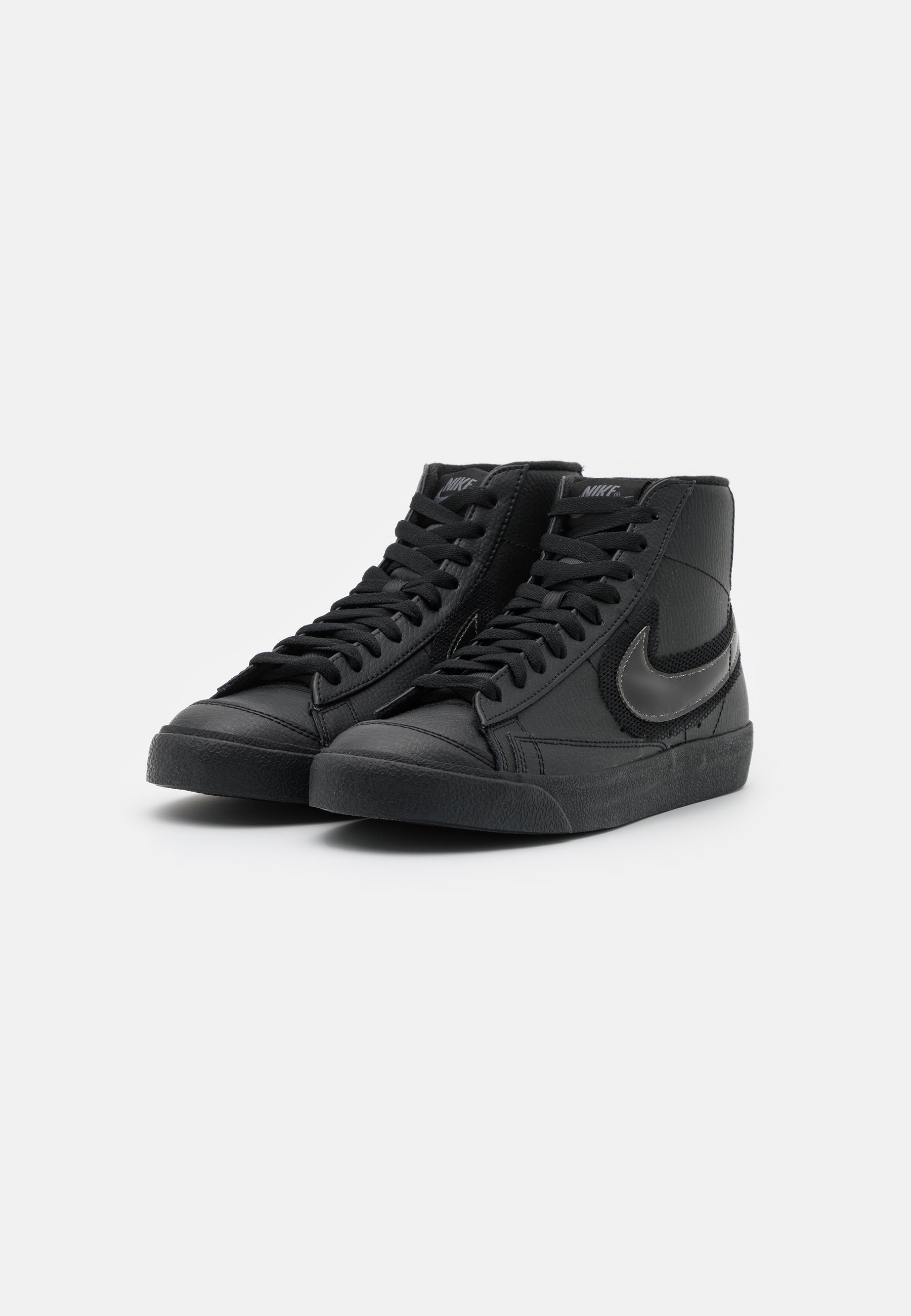 nike blazer black