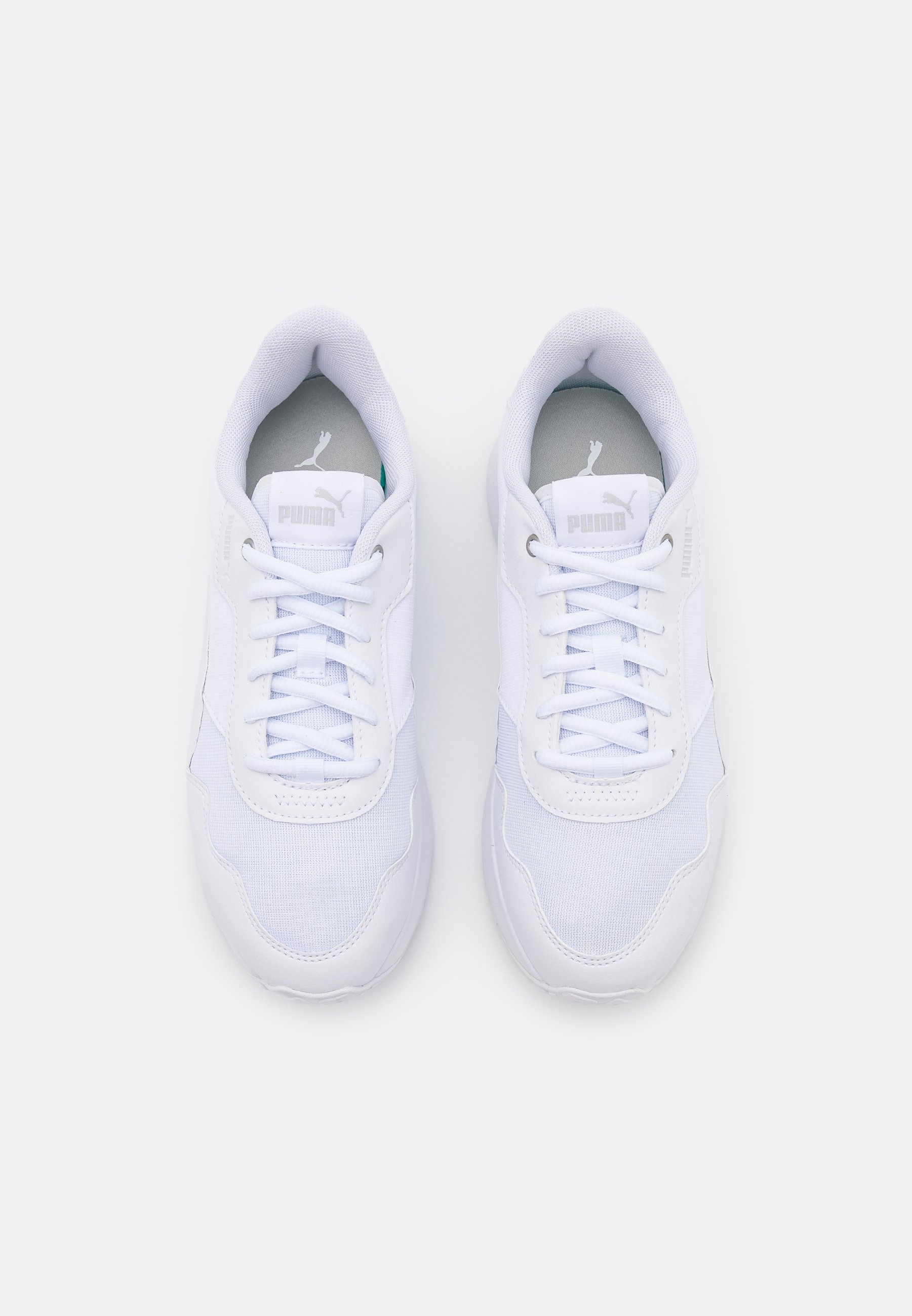 Puma R78 VOYAGE - Sportbačiai - white 