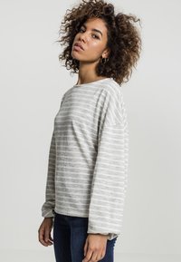 Urban Classics Strickpullover - grey/white