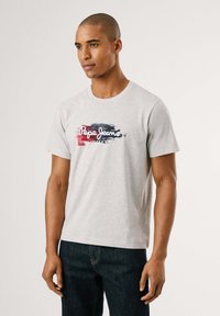 Pepe Jeans TREY TEE - Apdrukāts T-krekls - light grey marl