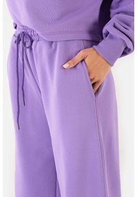 CUL8R SPODNIE DAMSKIE WIRGINIA - Spodnie treningowe