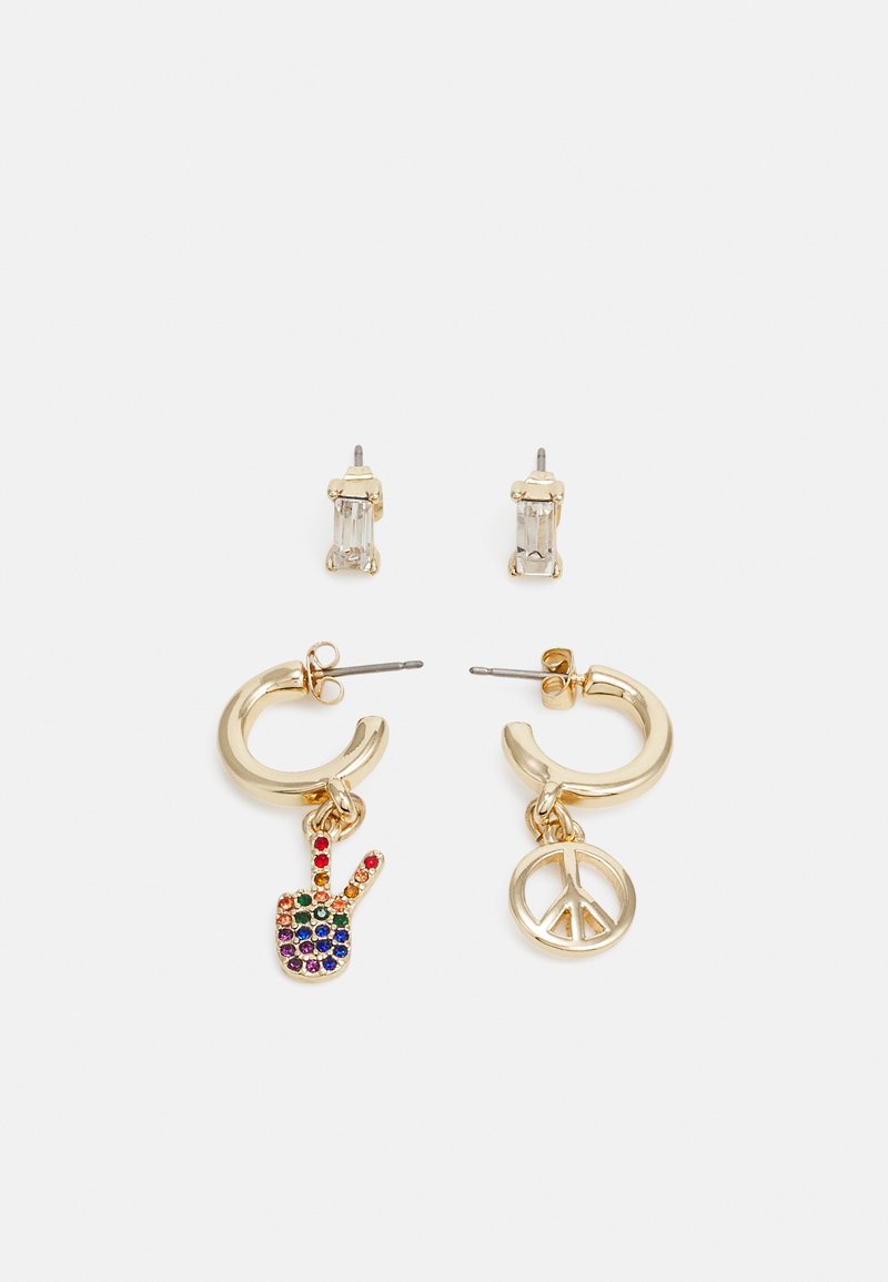 Brincos de argola dourados com um sinal de paz em strass colorido e encantos de mão em forma de sinal de paz. Inclui pequenos brilhantes de cristal.