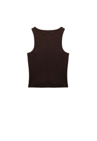 Top sin mangas marrón hecho de tela suave, con cuello redondo y bordes acanalados, con un diseño ajustado y sin gráficos ni patrones visibles.