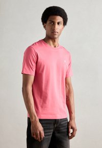 Marc O'Polo - SHORT SLEEVE LOGO - Basic T-shirt - raspberry pink Thumbnail Image 1