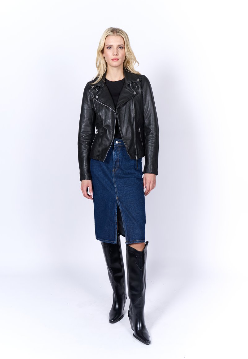 Giacca In Pelle Oversize Freaky Nation: Il Must-have Per Un Look Audace - 2