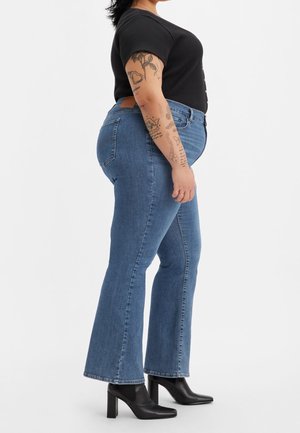 Vaqueros a campana - blue denim
