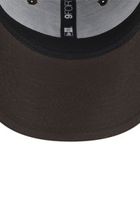 New Era CHYT LEAGUE ESS 9FORTY  NY YANKEES  - Cap - dunkelbraun