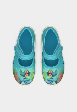 Zapatos Mary Jane azules para niños con diseños de sirenas y plantas submarinas, con correas ajustables y suelas blancas.