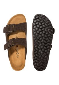 Sandali in pelle marrone con due cinturini regolabili con fibbie. Soletta in sughero e suola in gomma testurizzata con un motivo ondulato.