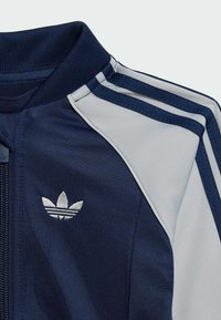 adidas Originals SST TRACKSUIT-INFANT SET - Tracksuit - night indigo ...
