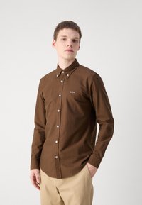 BOSS ROAN - Overhemd - brown