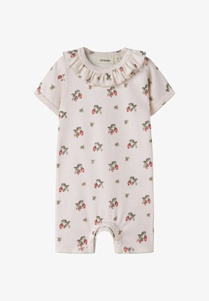 Ružový detský overal s volánovým golierom, krátkymi rukávmi a červenými potlačami jahôd a včiel po celej ploche.