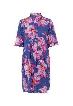Blauwe jurk met korte mouwen en kraag, met grote roze en witte bloemenprints en een knopenbies aan de voorkant.