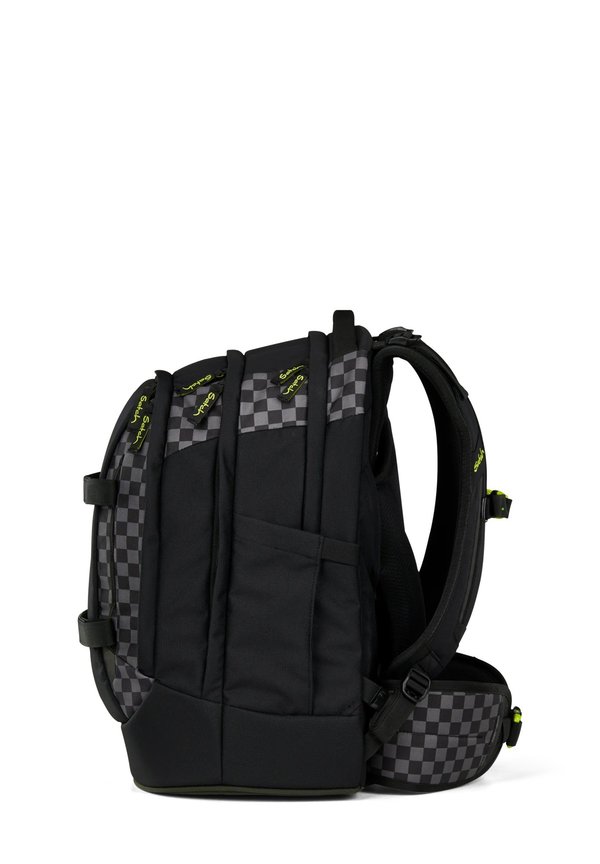 PACK – Schulranzen – schwarz