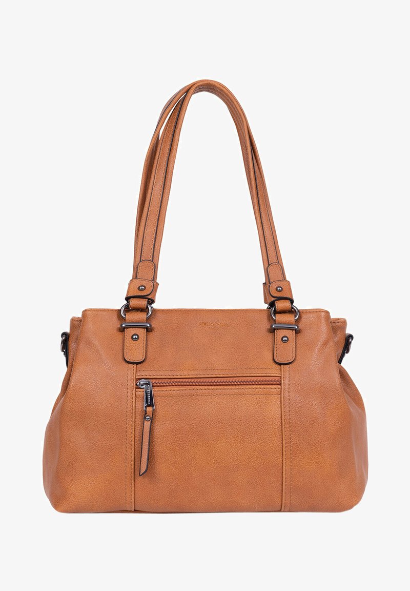 Borsa a tracolla in finta pelle color tan con due spallacci, una tasca frontale con zip e dettagli in metallo. Texture liscia e cuciture dettagliate.