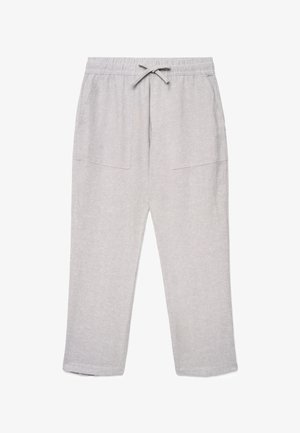 Hellgraue Jogginghose mit elastischem Bündchen, verstellbarem Kordelzug und zwei aufgesetzten Fronttaschen, flach auf einem weißen Hintergrund ausgelegt.