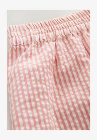 Nije odabrano, pink white