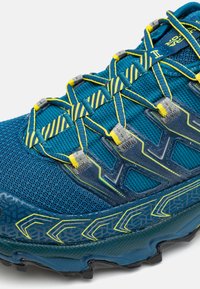 La Sportiva ULTRA RAPTOR II - Sapatilhas de trail running - space blue/blaze