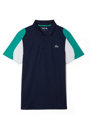 Marineblaues Poloshirt mit kurzen Ärmeln in Türkisgrün und Weiß, Zwei-Knopf-Leiste und kleinem grünem Krokodillogo auf der Brust.