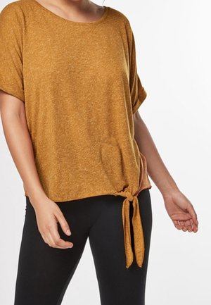 T-shirt z nadrukiem