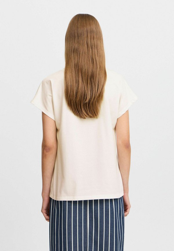 IXJANET - Print T-shirt3