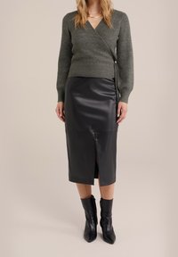 WE Fashion Kofta - green